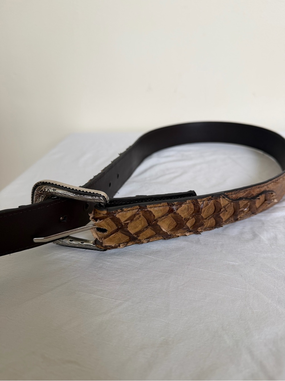 CODY JAMES MEN'CODY JAMES MEN'S EXOTIC PIRARUCU Billet Belt size 32 Lt Brown New